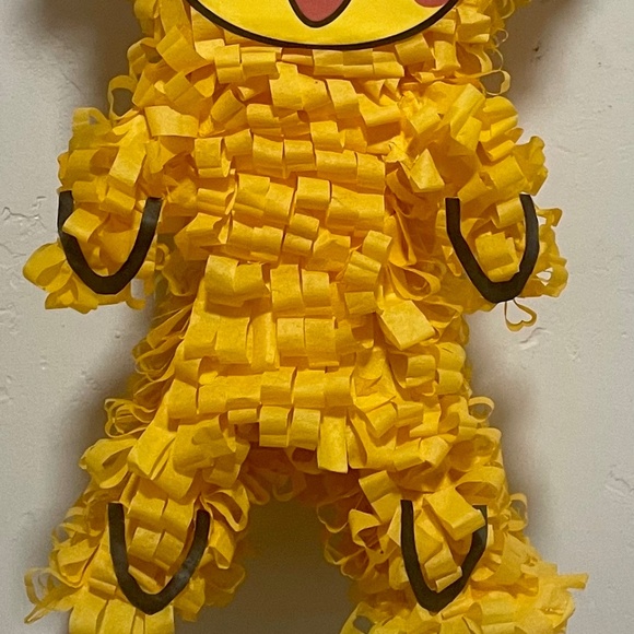 Pokemon  Pinata - Picture 2 of 3